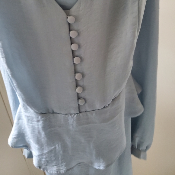 Avec Les Filles Cold Shoulder Button Front Dress in Robin Eggs Blue - Picture 8 of 11